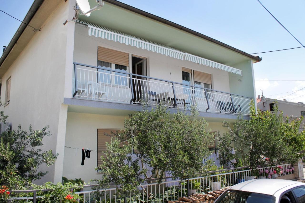 Apartments With A Parking Space Senj - 5572 Exterior photo